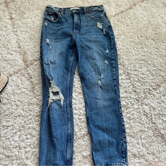 Abercrombie & Fitch Denim - Abercrombie and Fitch 90s Straight Leg Acid Wash The Skinny High Rise